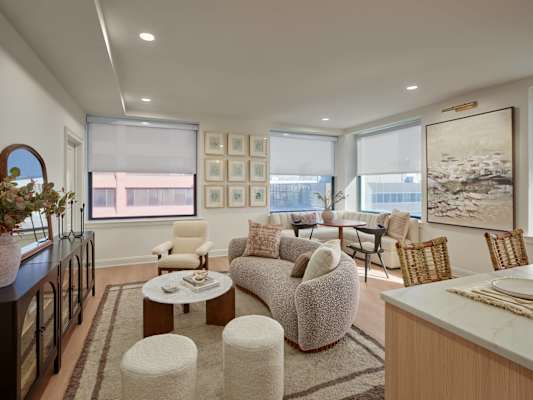 400 Market Flats property